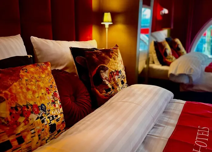 Hotel Sleephotels Casino 3*